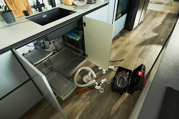 Reliable Drain Cleaning contractor in Tarzana, CA by Street Wise - Plumbing